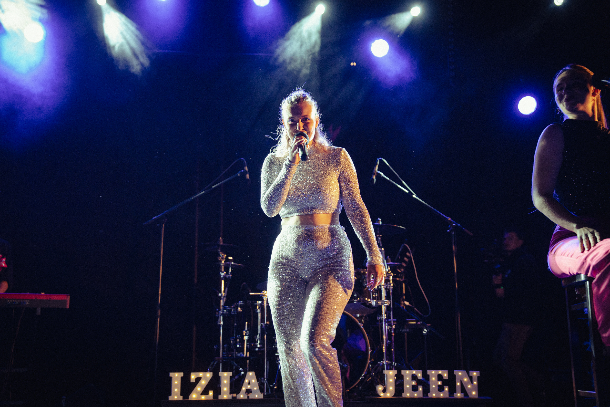 Izia Jeen à la Fête de la Musique de M0rges 2025